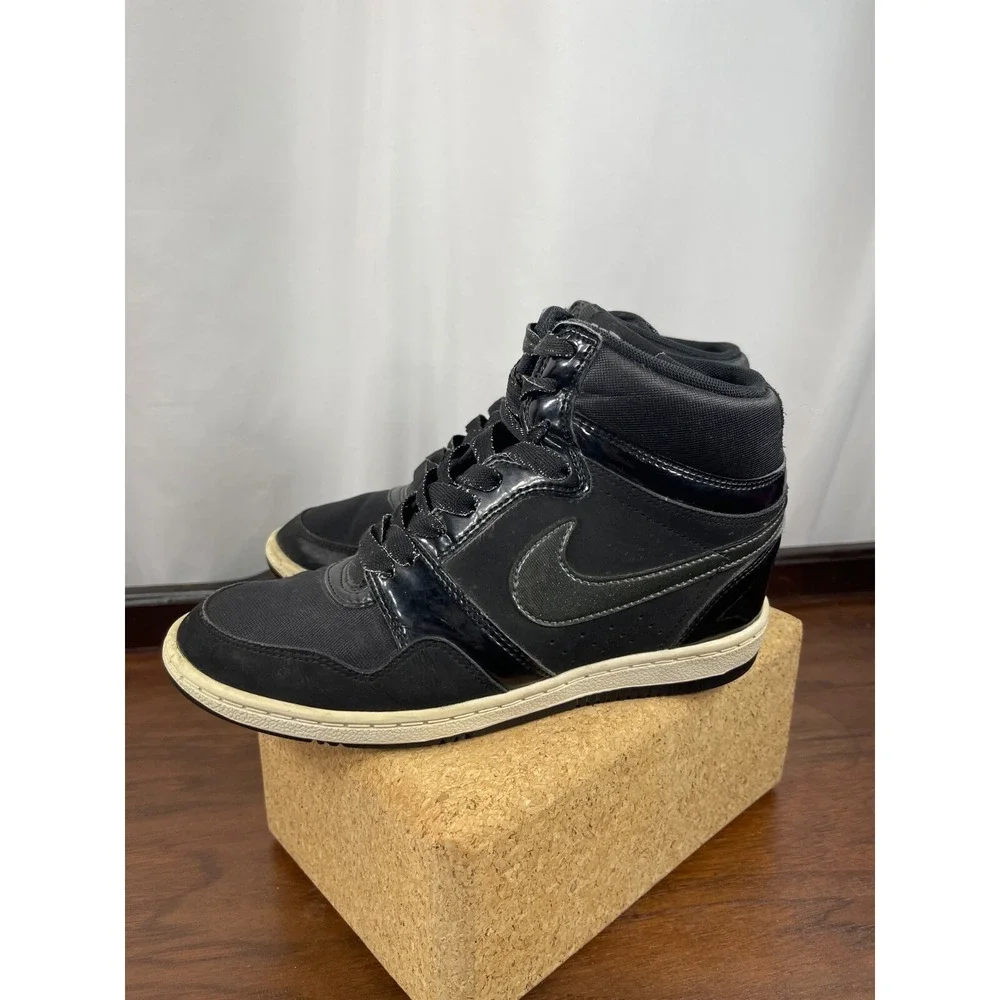 Sky High Hidden Wedge Nike Force Women's Size 7.5 Sneakers Black